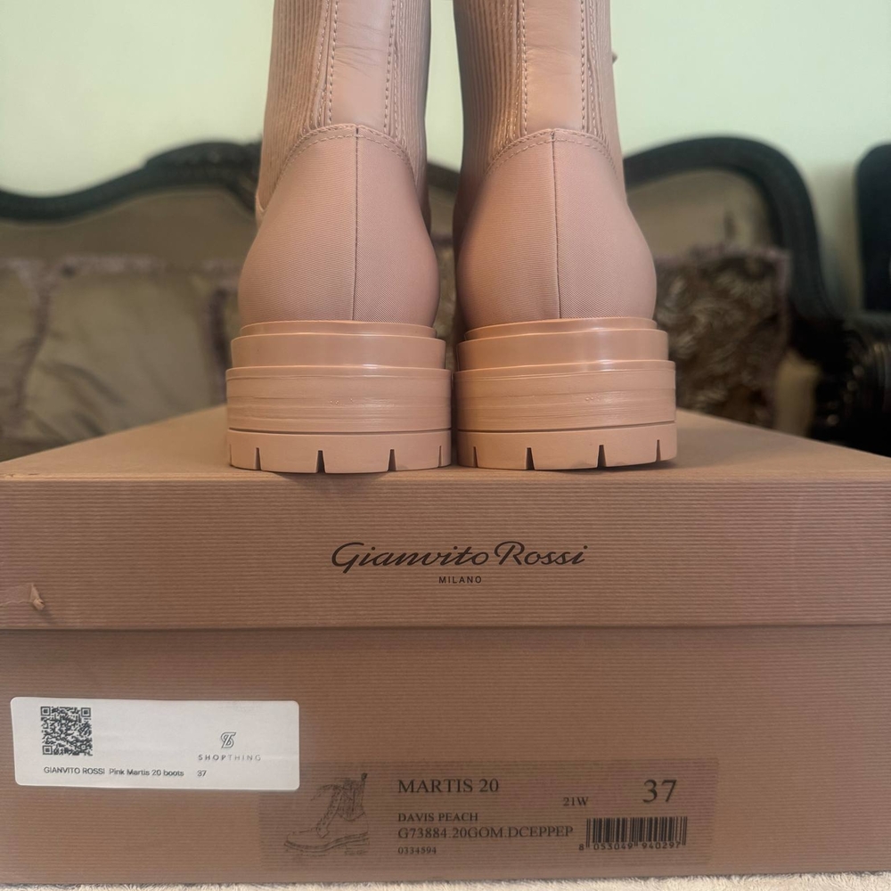 Gianvito Rossi  Pink Combat Boots